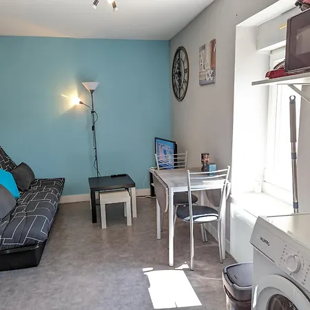 Studio 6 Acces Gare De Et Centre A Pieds * Poitiers